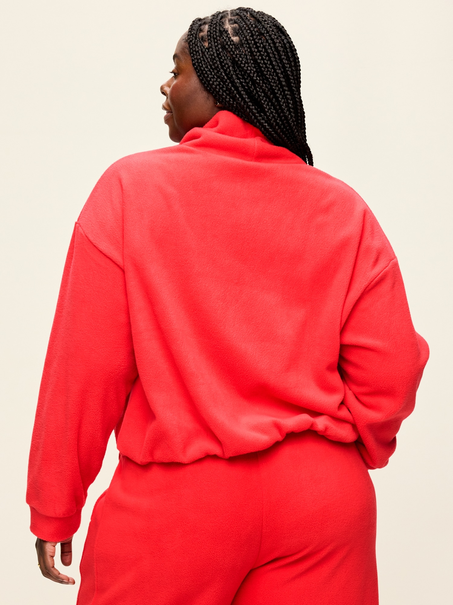 Performance Fleece Funnel Neck Pullover