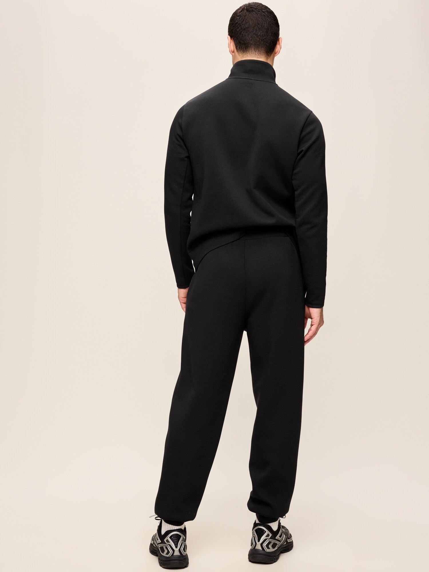 Мужские брюки Old Navy Bounce Fleece Baggy Jogger Sweatpants, цвет: Чёрный — фото 5