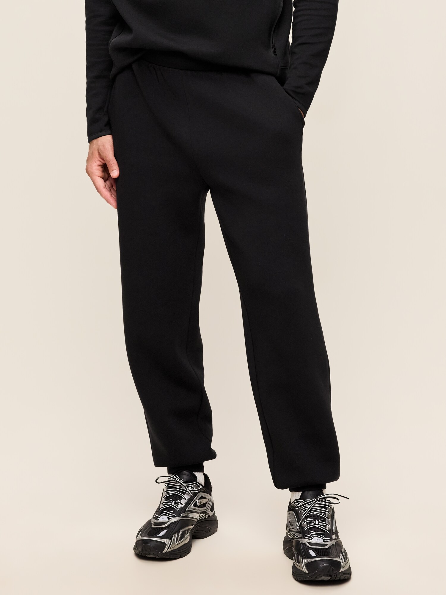 Мужские брюки Old Navy Bounce Fleece Baggy Jogger Sweatpants, цвет: Чёрный