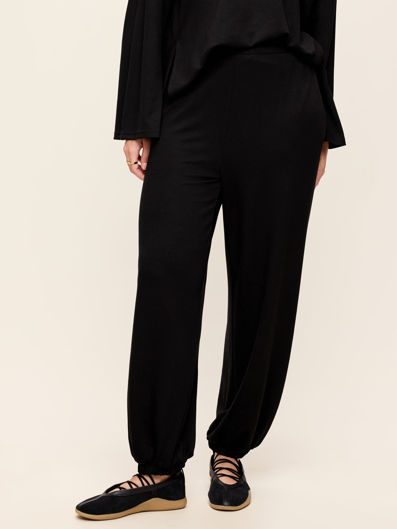Oversized Bounce Lite Bubble Joggers