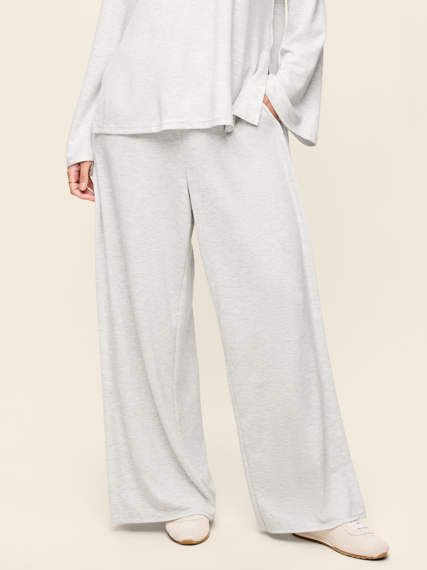 High-Waisted Bounce Lite Drapey Wide-Leg Pleated Pants
