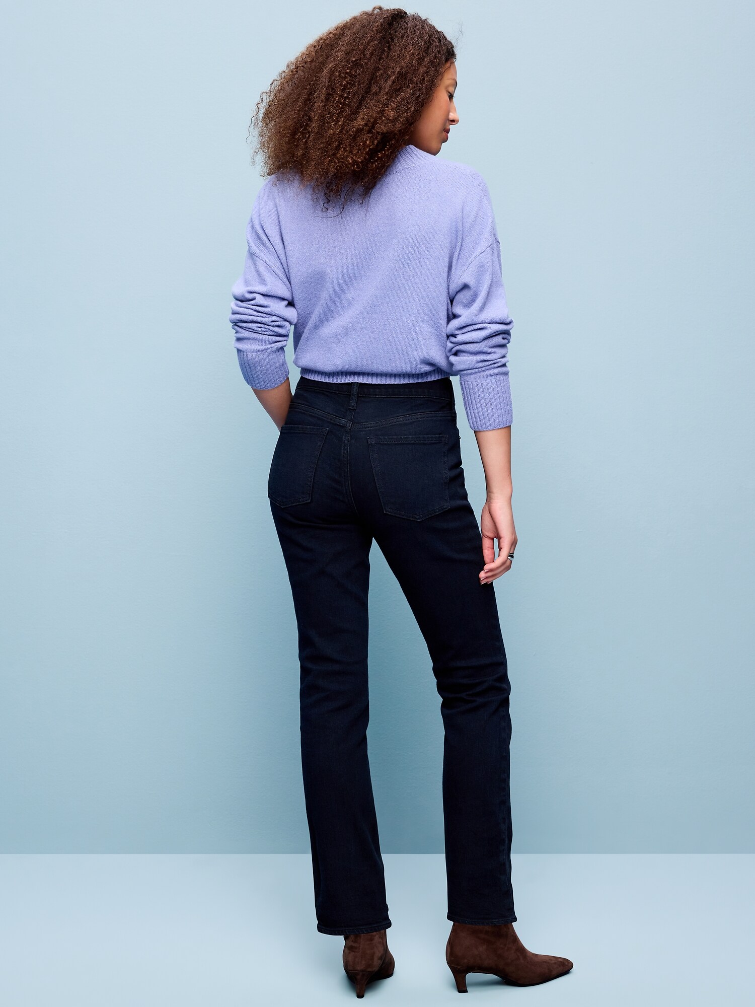 Женские джинсы Old Navy Mid-Rise Straight Leg, цвет: Синий чёрный — фото 3