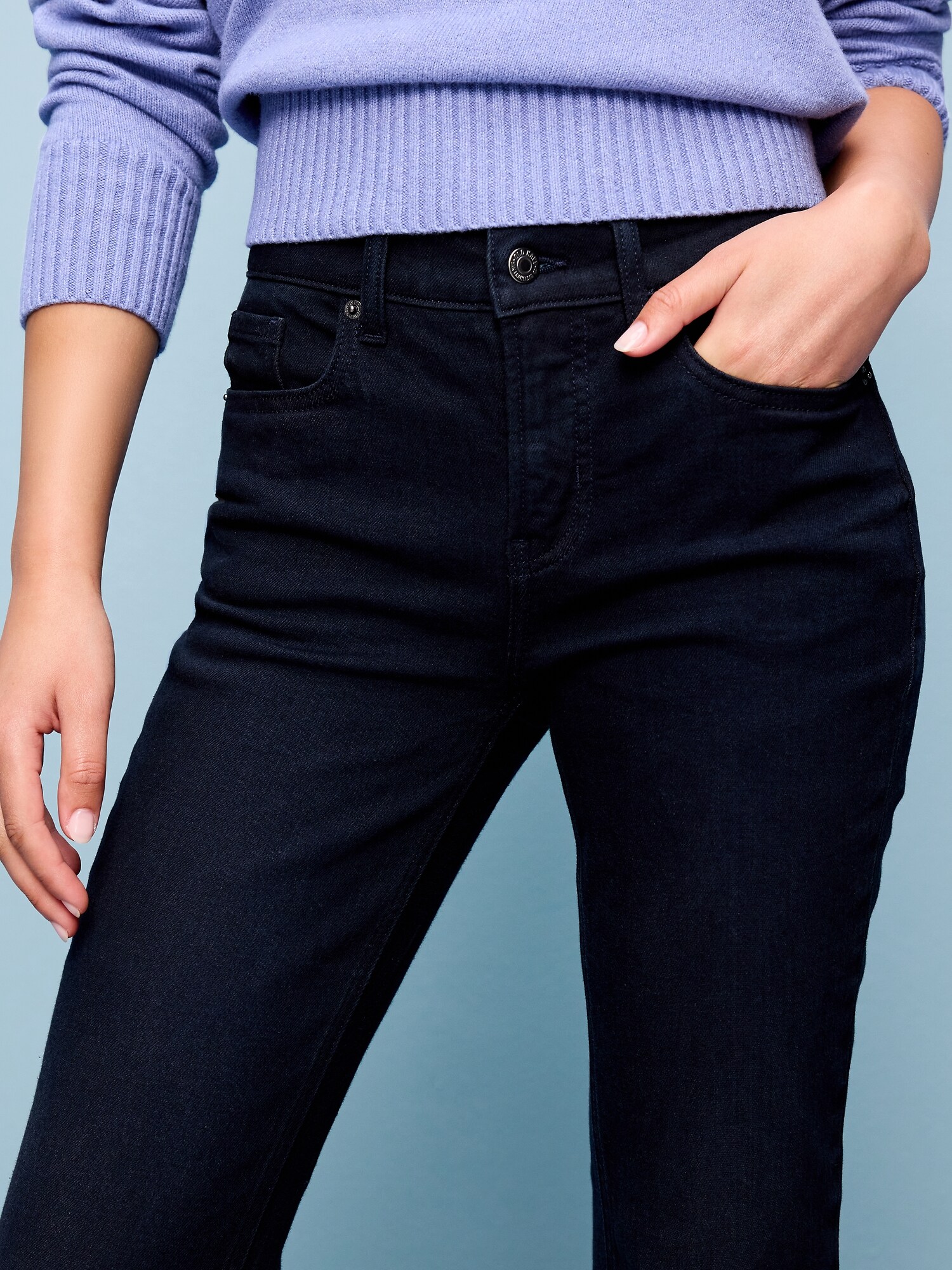 Женские джинсы Old Navy Mid-Rise Straight Leg, цвет: Синий чёрный — фото 4