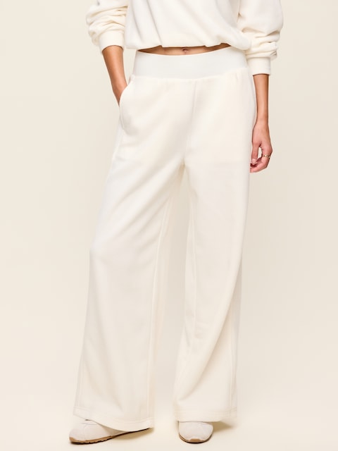 Extra High-Waisted Performance Fleece Wide-Leg Sweatpants