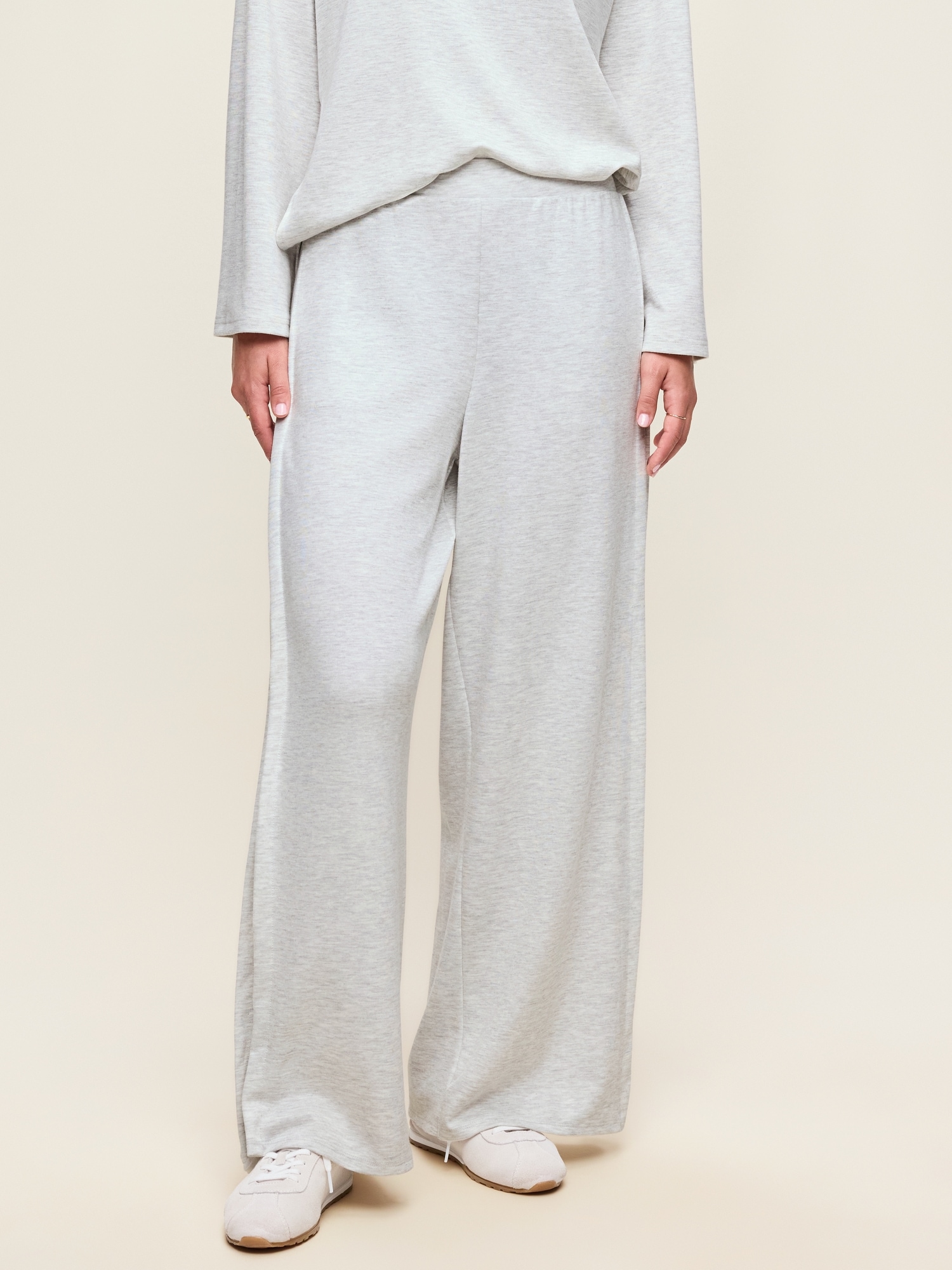 High-Waisted Bounce Lite Drapey Wide-Leg Pleated Pants