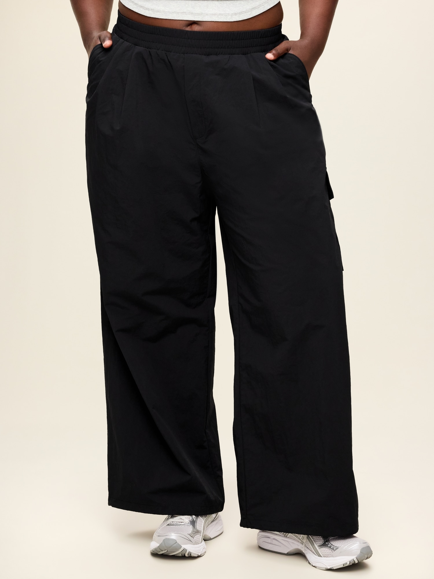 Mid-Rise Adjustable Active Woven Utility Pants