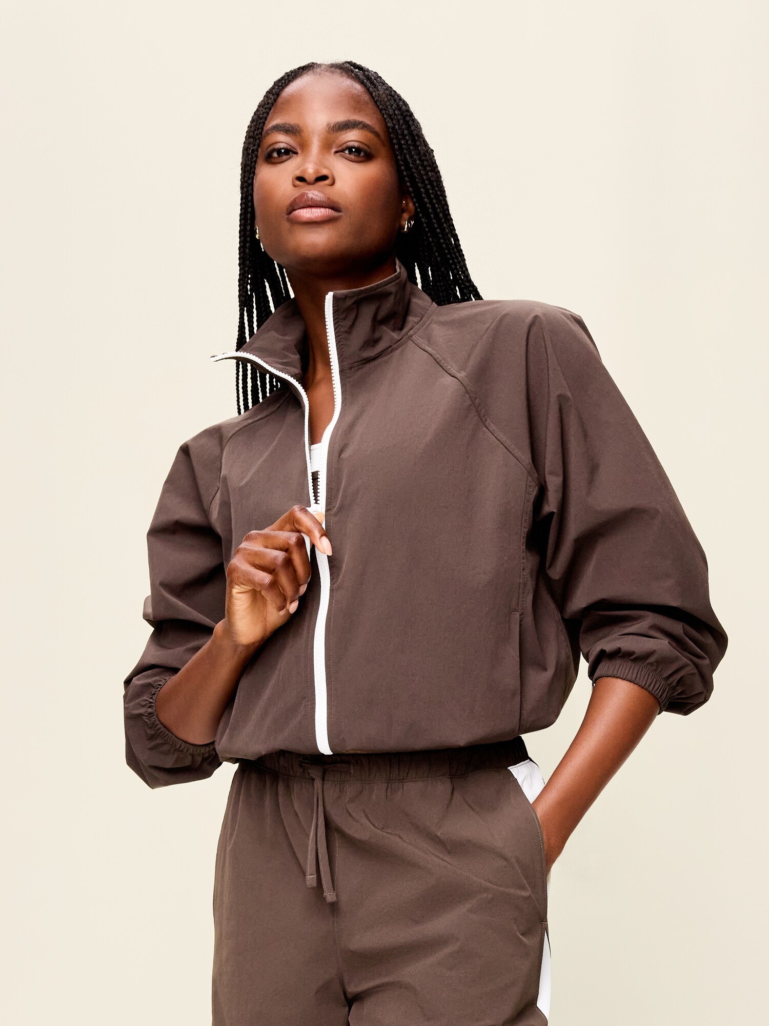 Женская куртка Old Navy TrekTech Oversized Jacket, цвет: Чёрный кофейный — фото 3