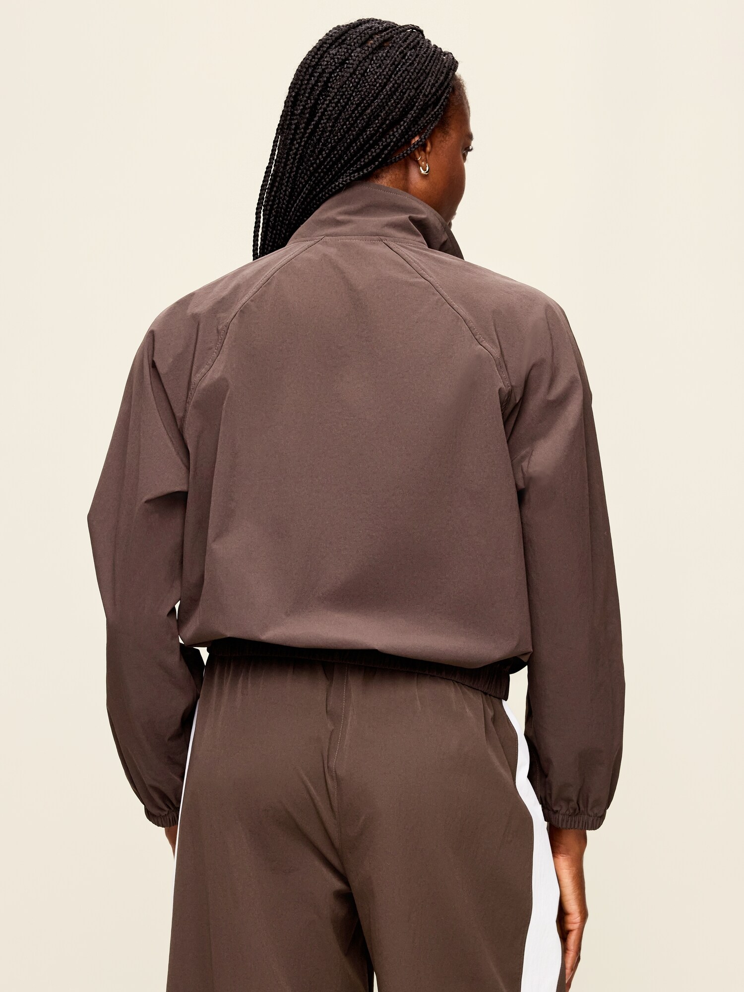 Женская куртка Old Navy TrekTech Oversized Jacket, цвет: Чёрный кофейный — фото 2