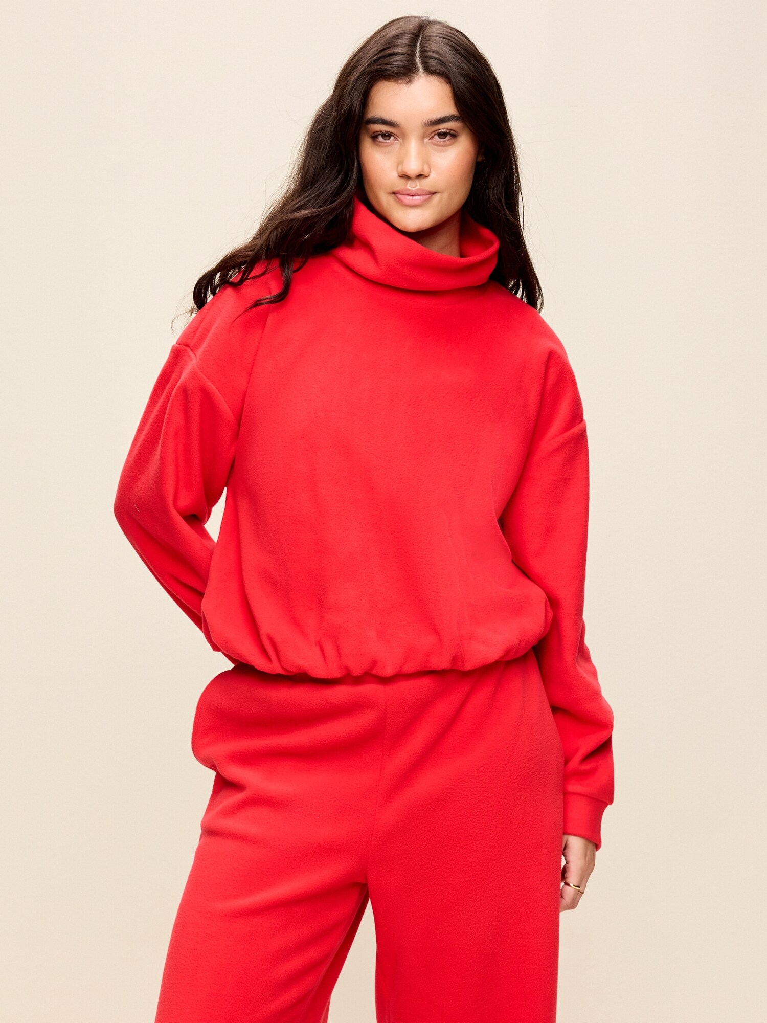 Женский свитер Old Navy Performance Fleece Funnel Neck Pullover, цвет: Amaryllis — фото 5