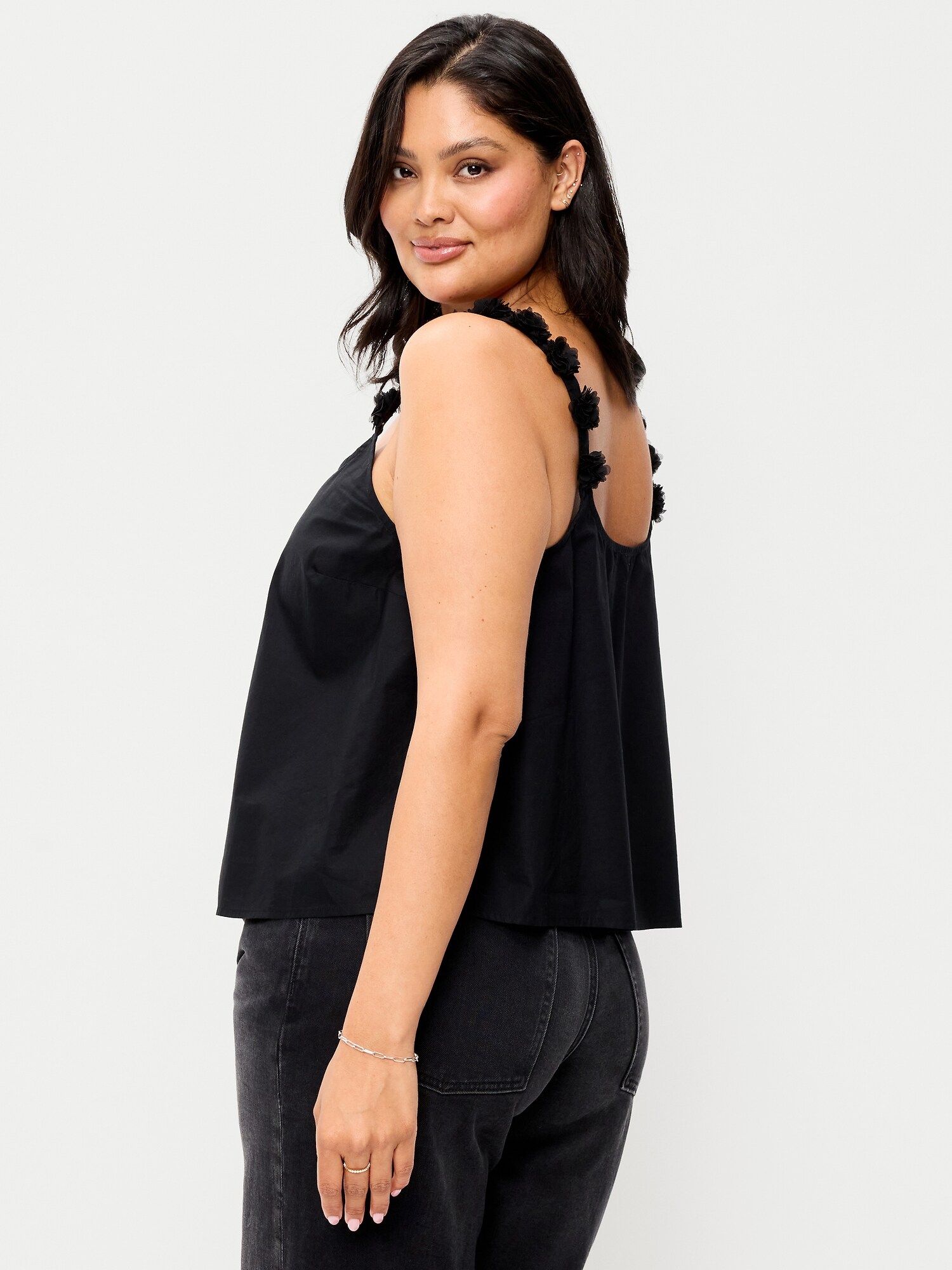 Женский топ Old Navy Rosette-Strap Tank Top, цвет: Чёрный — фото 6