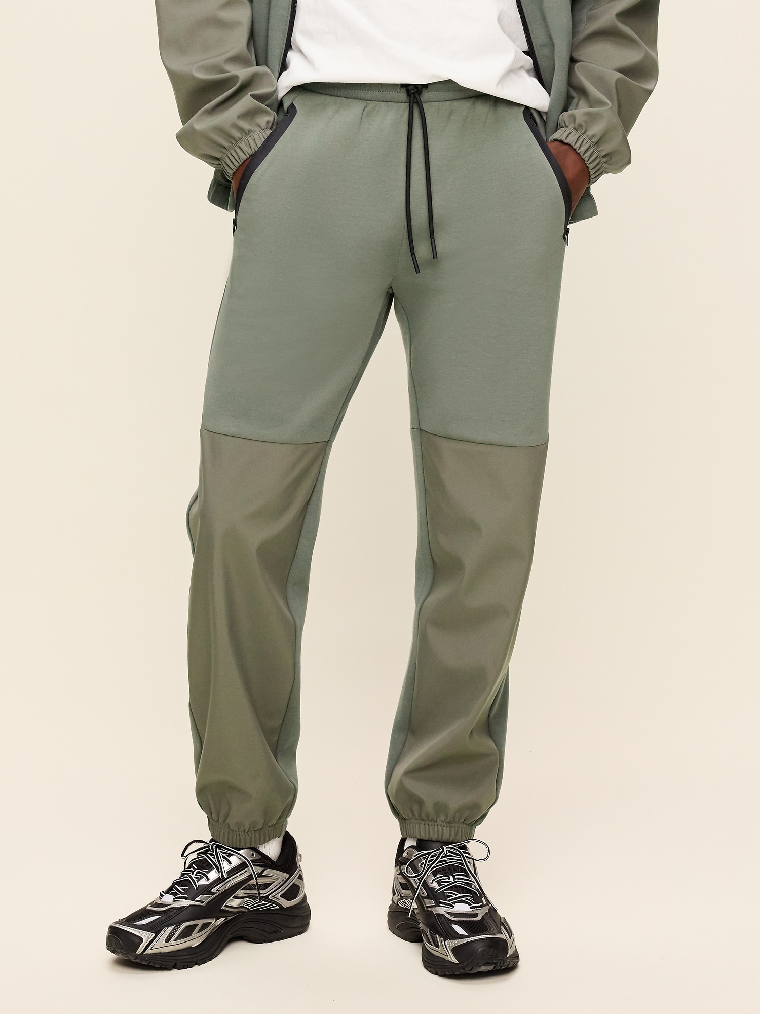 Dynamic Fleece Hybrid Utility Joggers