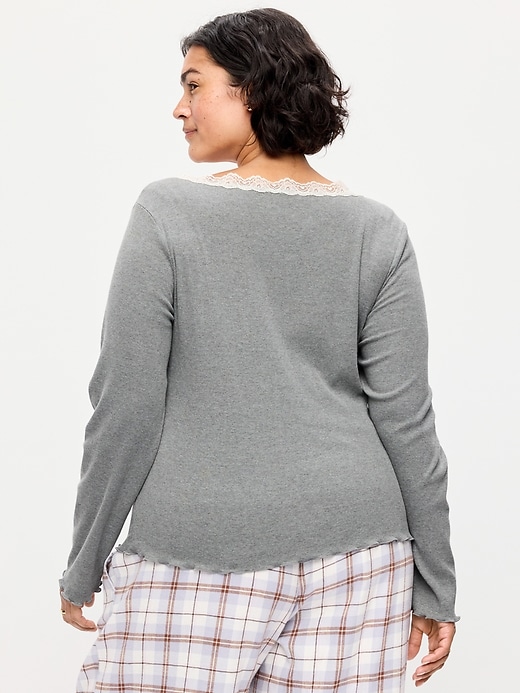 Long-Sleeve Lace Trim T-Shirt | Old Navy