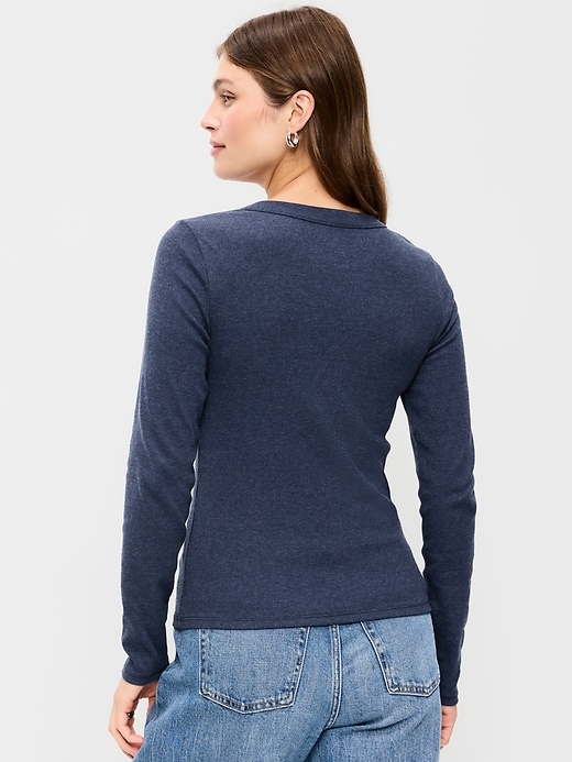 Snug Long-Sleeve Ribbed Henley T-Shirt | Old Navy