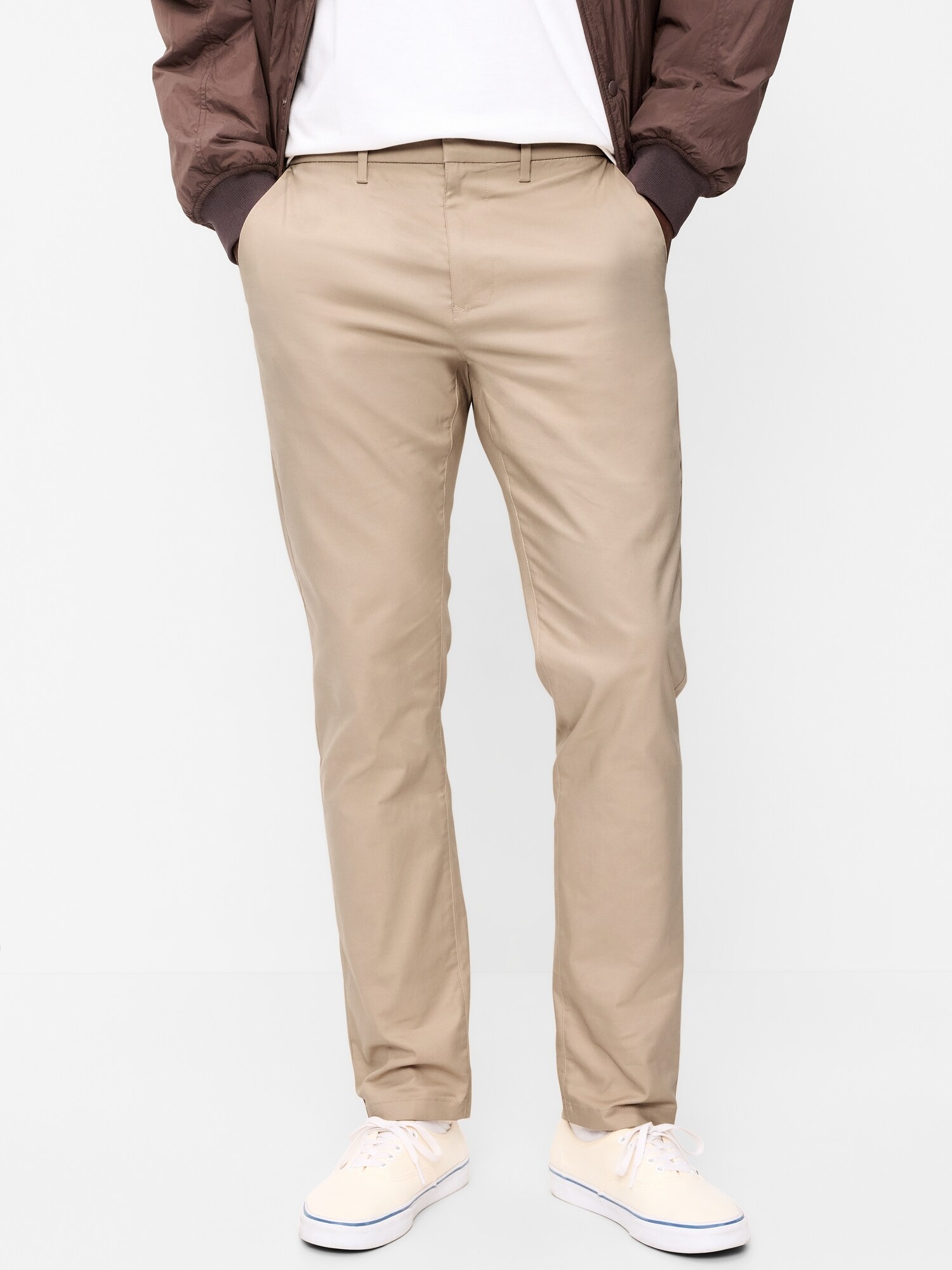 Мужские брюки Old Navy Slim Tech Ultimate 4.0 Chino, цвет: Серо-бежевый — фото 2