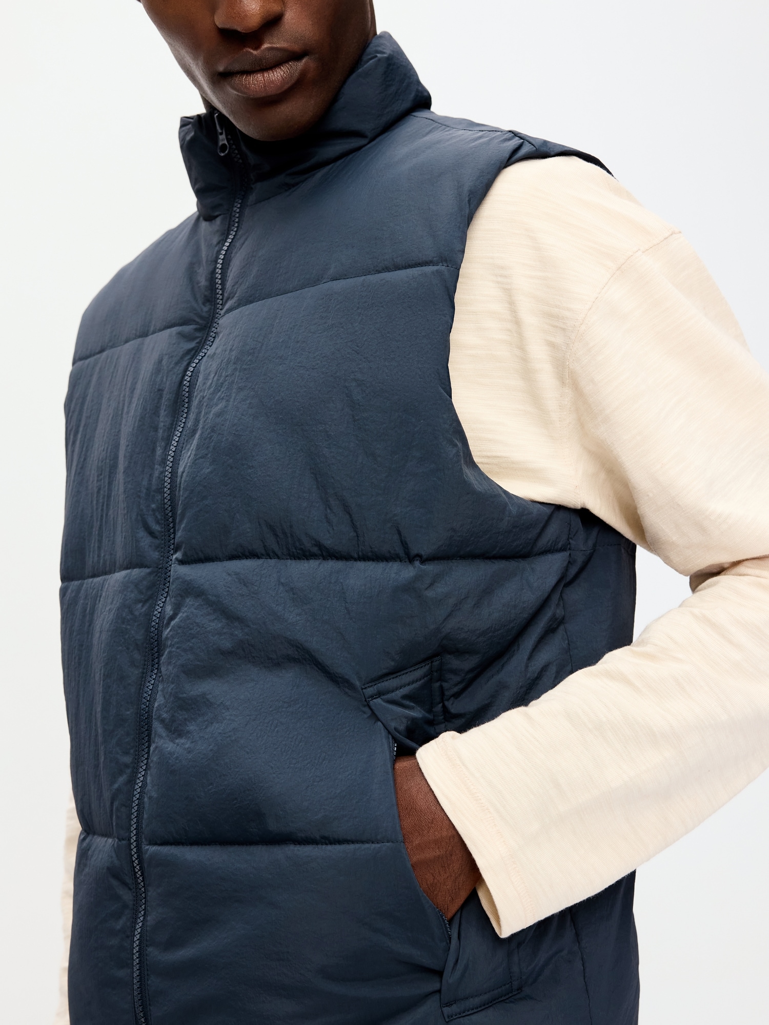 Frost-Free Water-Resistant Puffer Vest