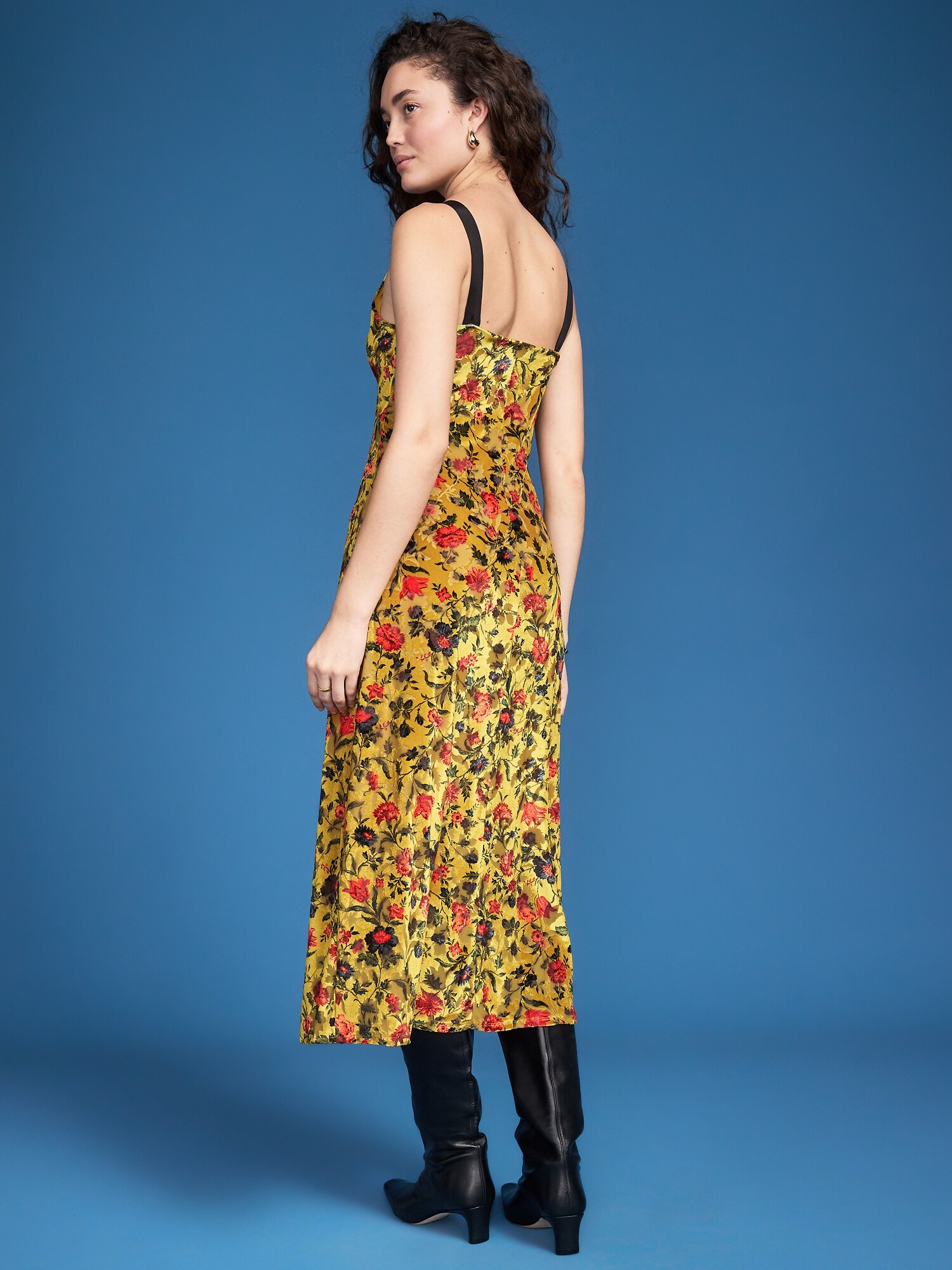 Женское бархатное платье макси Old Navy x Altuzarra, цвет: Жёлтый — фото 2