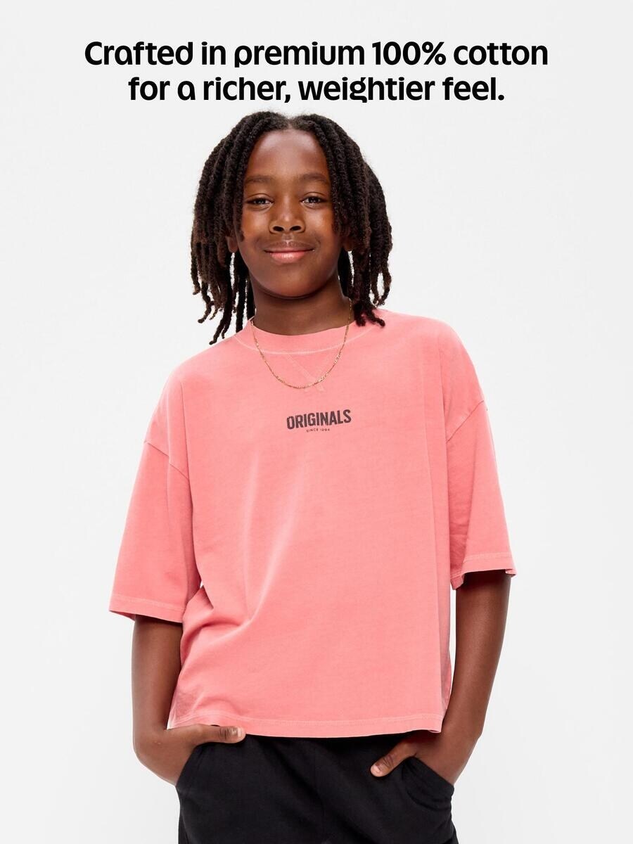 Футболка Old Navy Oversized Short-Sleeve Graphic T-Shirt для мальчиков, цвет: Имбирный — фото 3