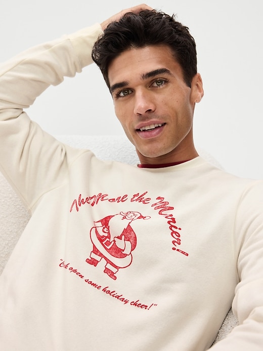 Graphic Crew-Neck Sweatshirt | Old Navy