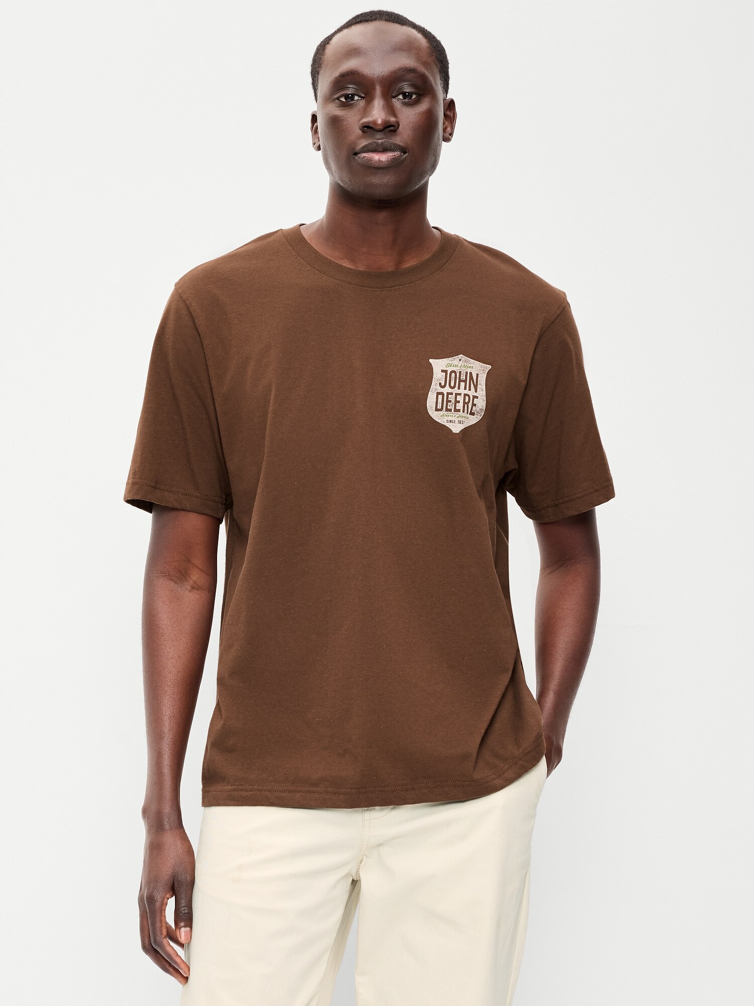 Мужская футболка Old Navy John Deere™ T-Shirt, цвет: Тёмный орех коричневый — фото 2