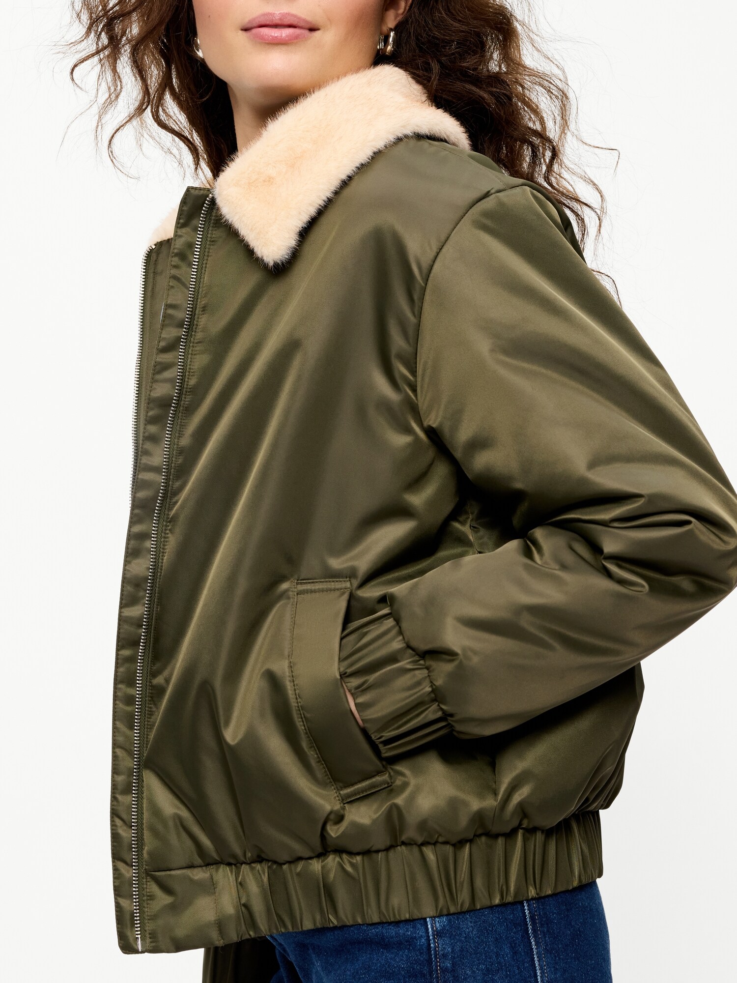 Женская куртка-бомбер Old Navy Utility с воротником из искусственного меха, цвет: Dill Caper — фото 4