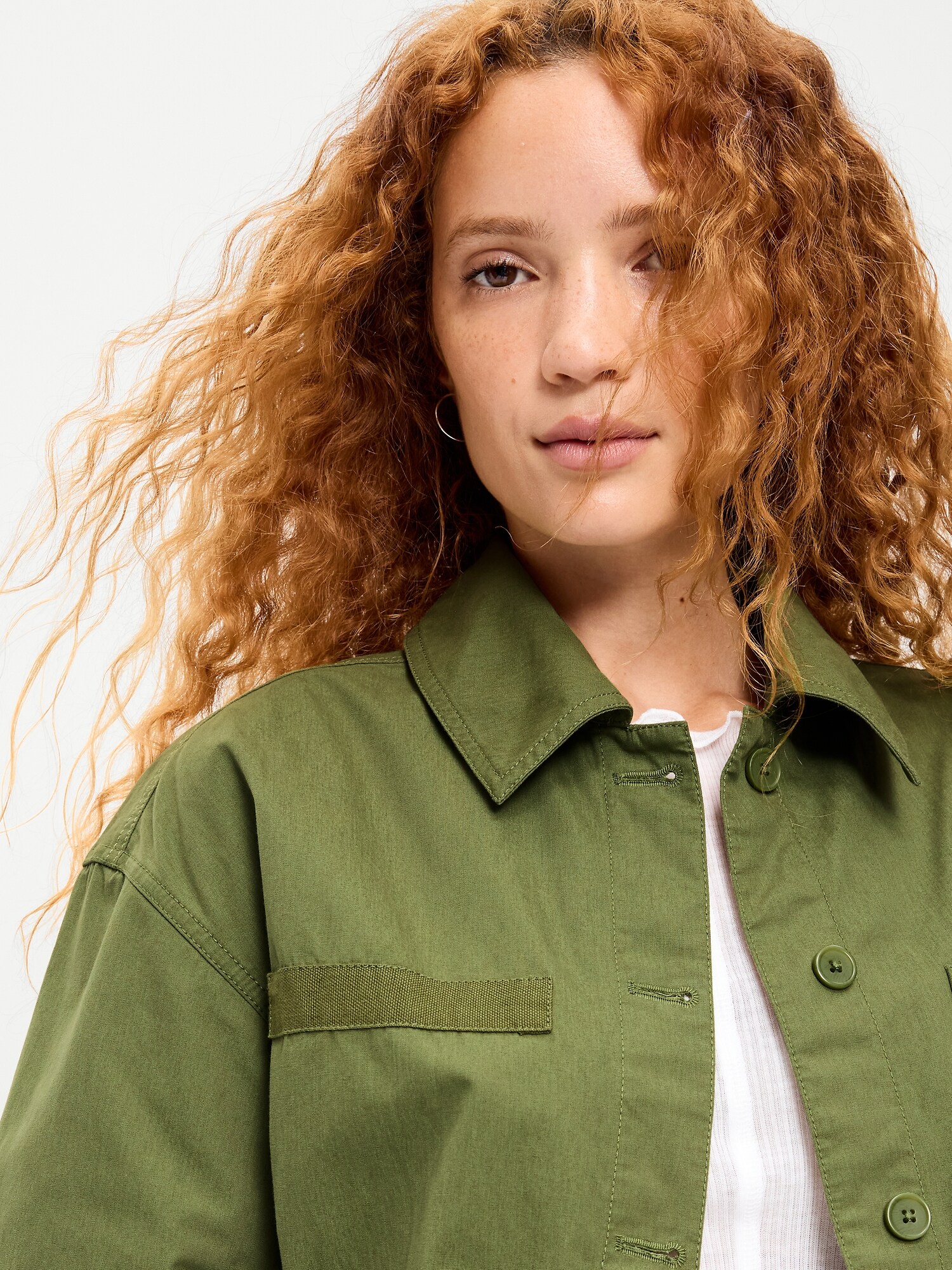 Женская куртка Old Navy Utility, цвет: Тёмно-зелёный — фото 4
