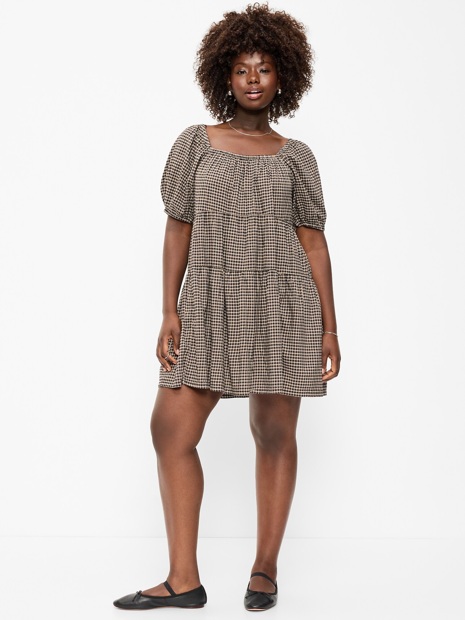Женское платье Old Navy Puff-Sleeve Smocked Mini Swing, цвет: Чёрный / Чёрный в мелкую клетку — фото 6