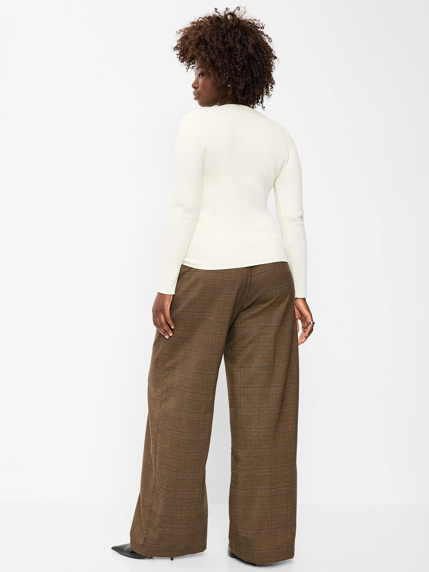 Женские брюки Old Navy High-Waisted Wide-Leg Trouser, цвет: Коричневый / Синий клетчатый — фото 6