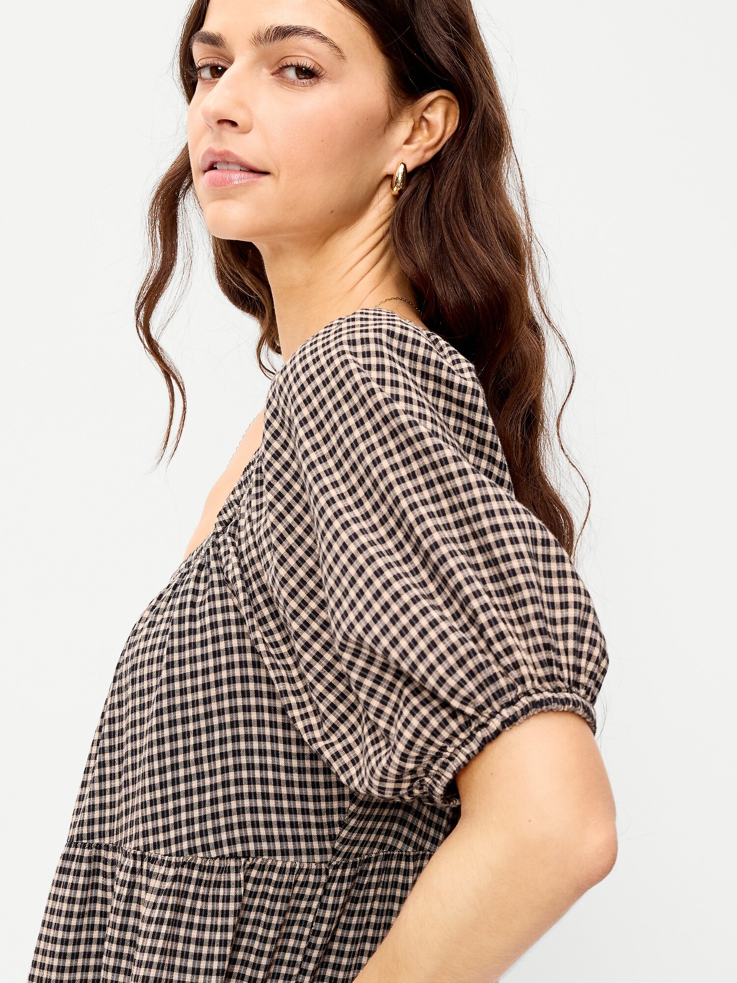Женское платье Old Navy Puff-Sleeve Smocked Mini Swing, цвет: Чёрный / Чёрный в мелкую клетку — фото 4