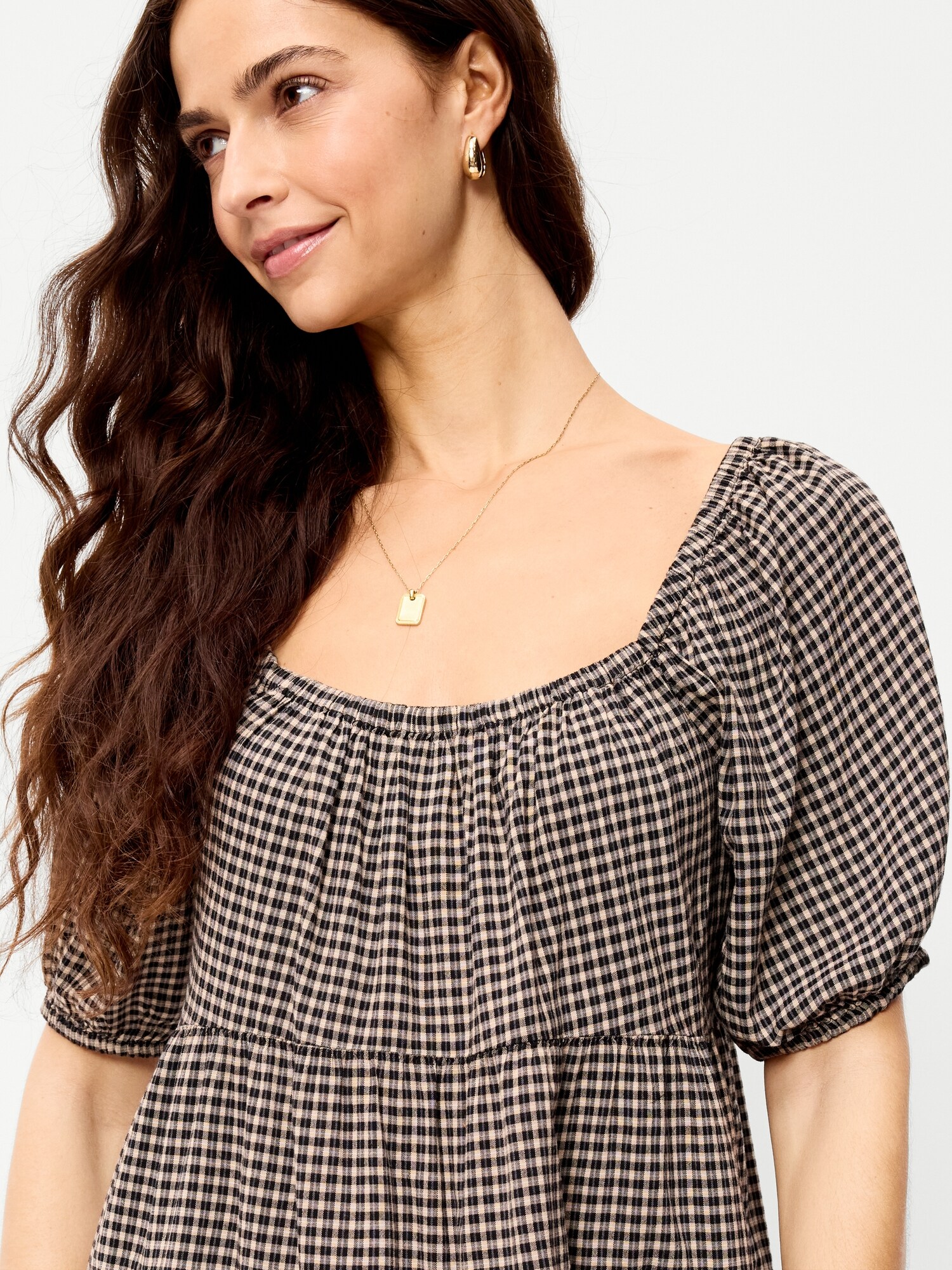 Женское платье Old Navy Puff-Sleeve Smocked Mini Swing, цвет: Чёрный / Чёрный в мелкую клетку — фото 5