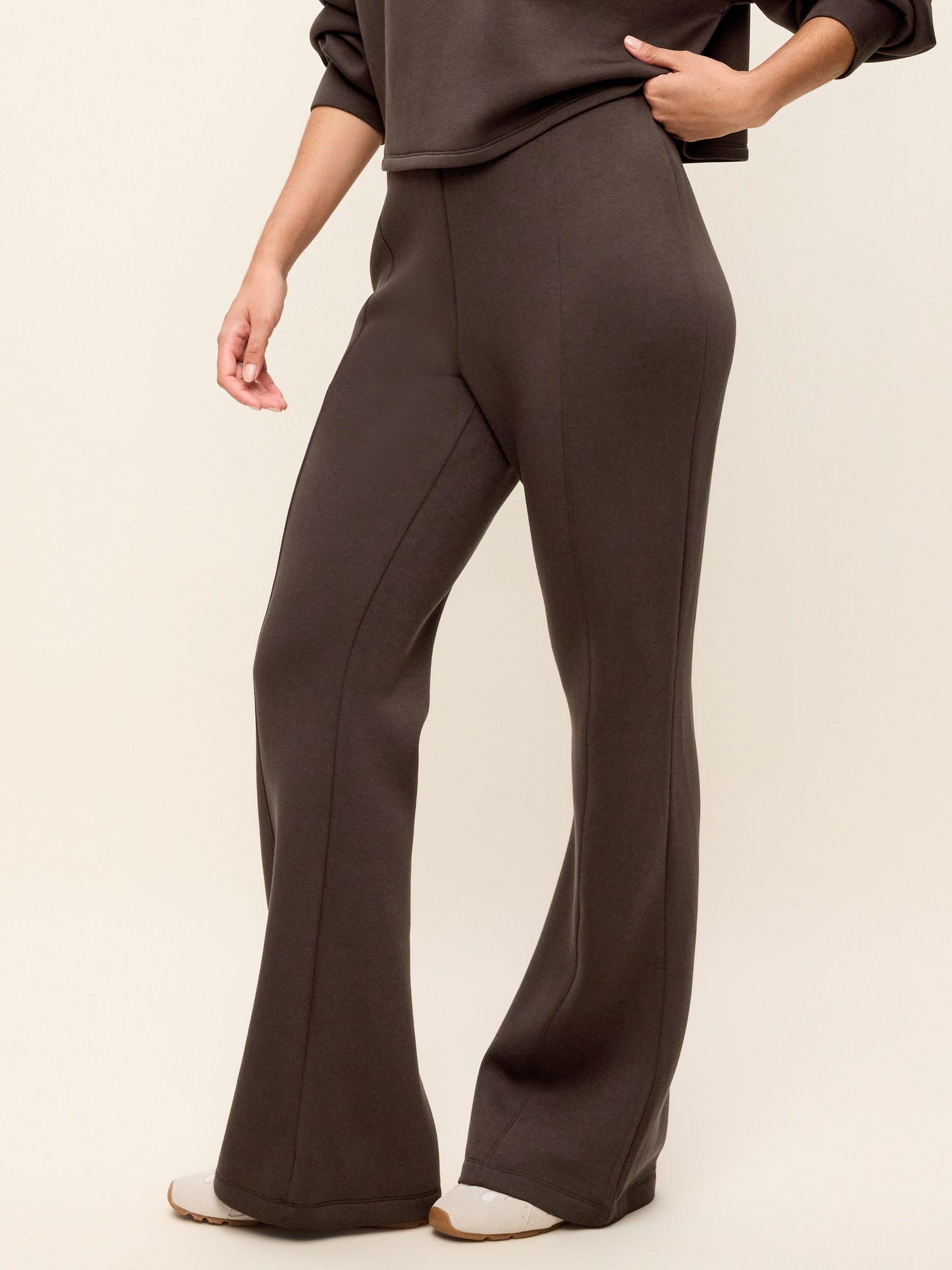 High-Waisted Bounce Fleece Flare-Leg Sweatpants