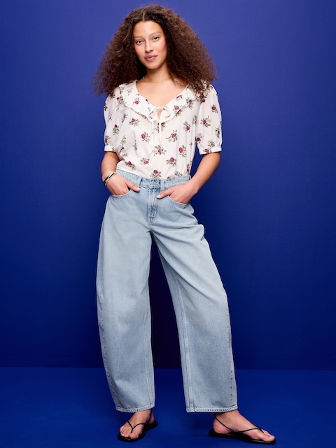 The Arc Mid-Rise Barrel Jeans