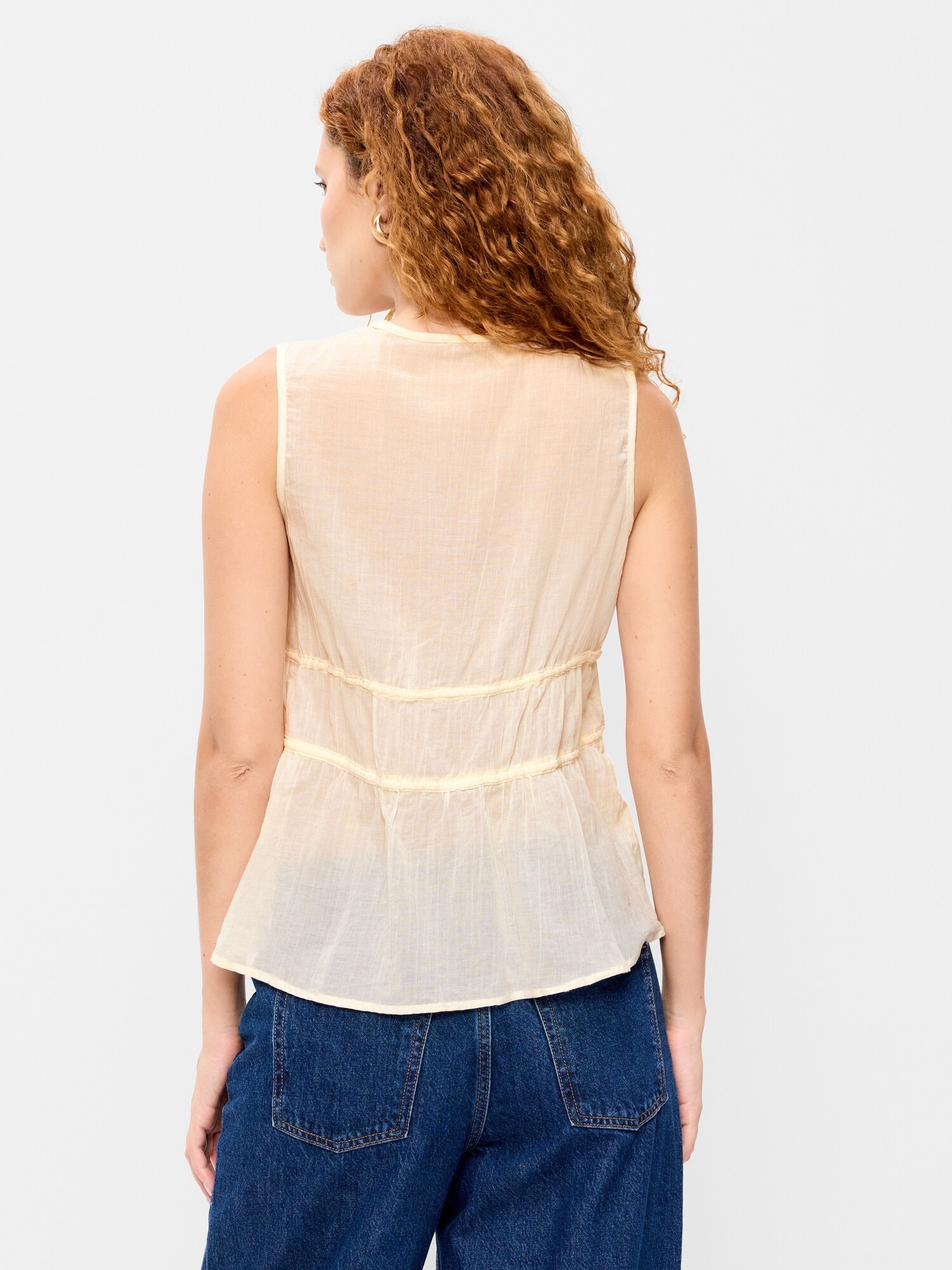 Женский топ Old Navy Sleeveless V-Neck Tie-Front Top, цвет: Creme De La Creme — фото 2
