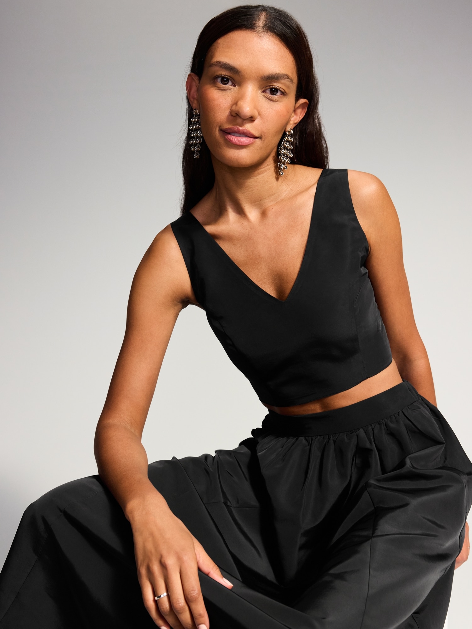 The Occasion by Old Navy V-Neck Taffeta Crop Top