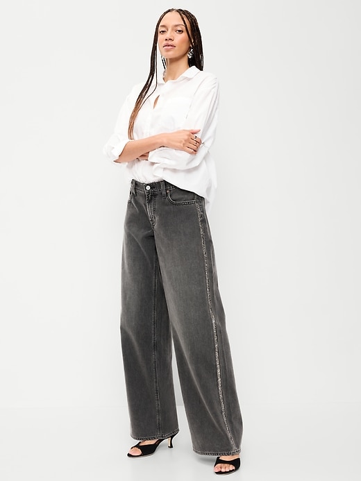 Low-Rise Baggy Wide-Leg Jeans